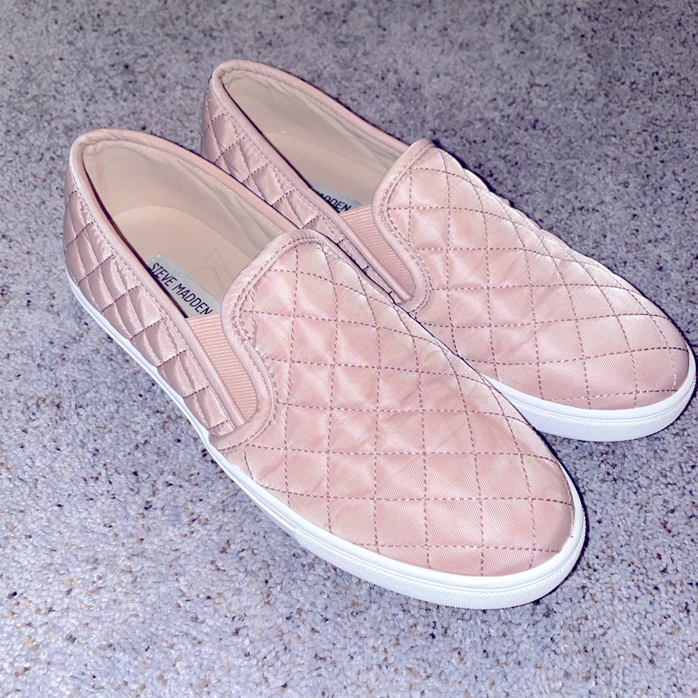 Steve Madden Sneakers